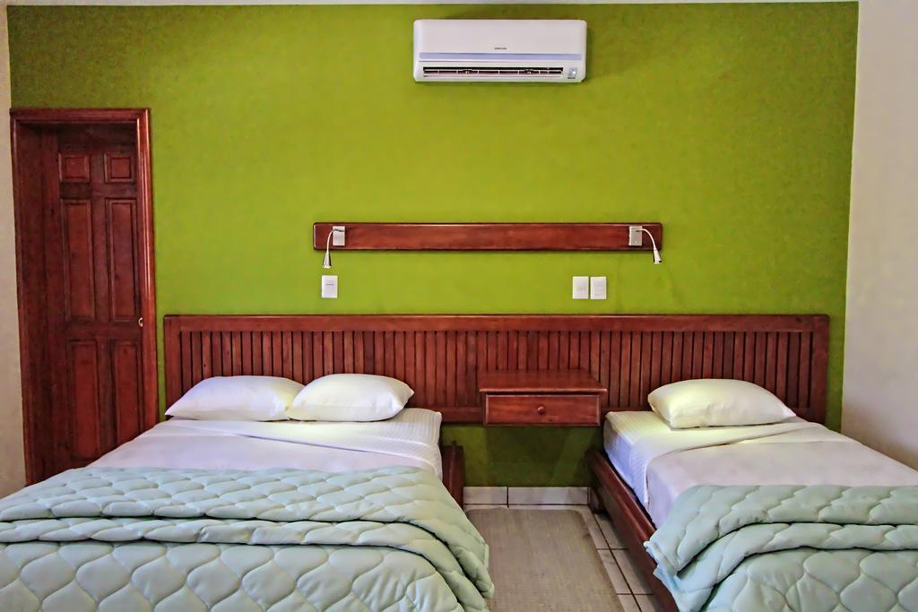 גרנאדה Hotel La Mar Dulce מראה חיצוני תמונה